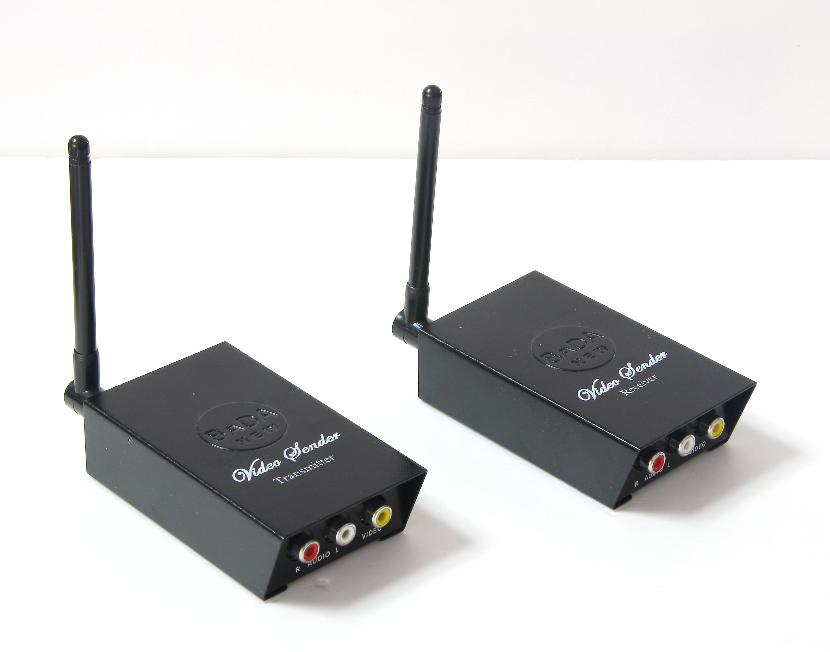 BADA 2.4GHz Wireless Audio Video Transmitter Receiver sender 4 Channels A/V